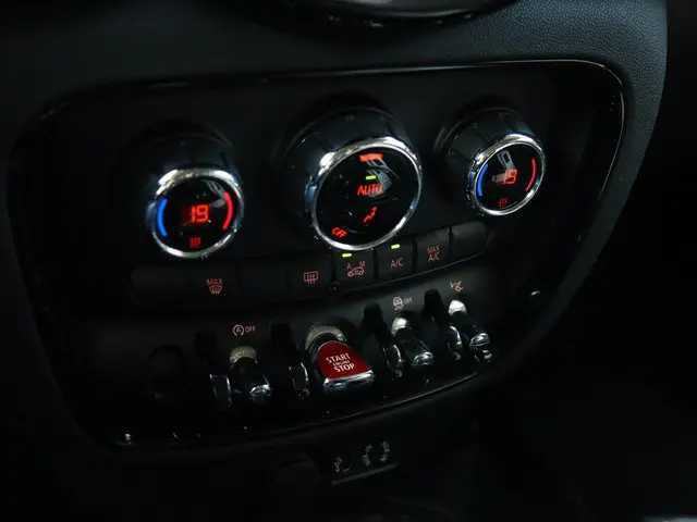 MINI Clubman Cooper 2016 Benzine 15