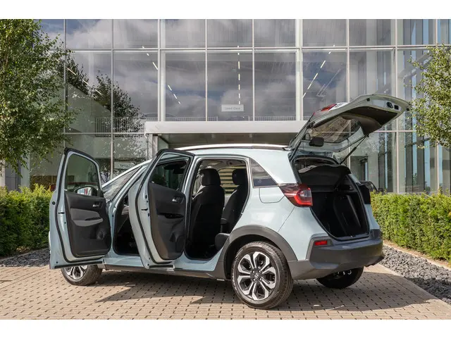 Honda Jazz 1.5i e:HEV CROSSTAR 2022 Hybride Benzine 35