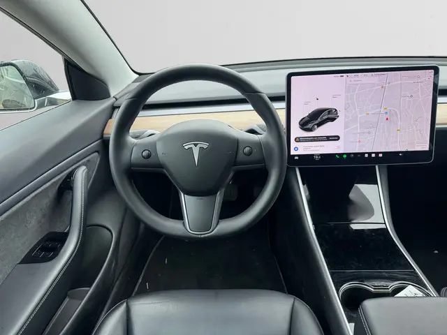Tesla Model 3 Long Range AWD 75 kWh 2019 Elektrisch 6