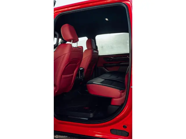 Dodge Ram 1500 4X4 6.2 V8 4x4 Crew Cab TRX 2021 Benzine 8