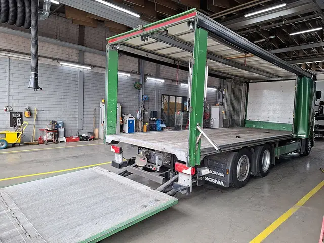 Scania P P320 2018 Diesel 13