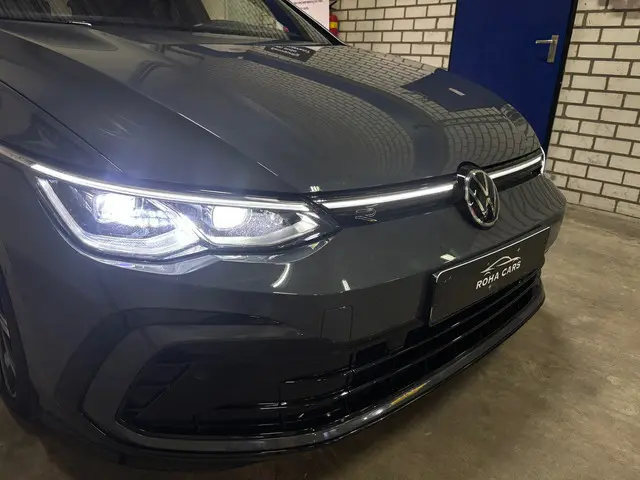 Volkswagen Golf 1.5 eTSI R-Line 2021 Hybride Benzine 7