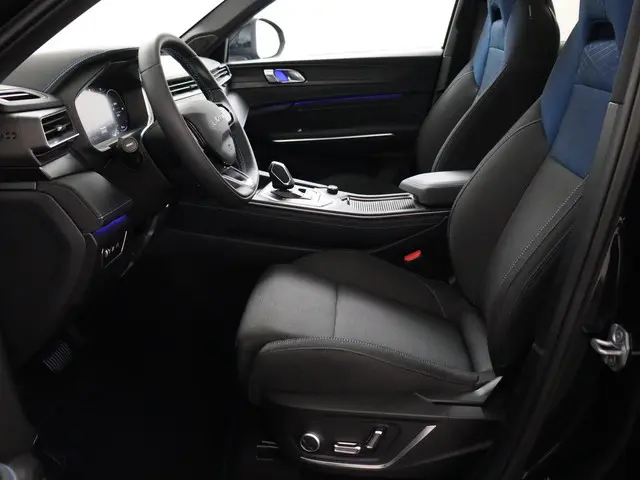 Lynk & Co 01 1.5 2023 Hybride Benzine 6