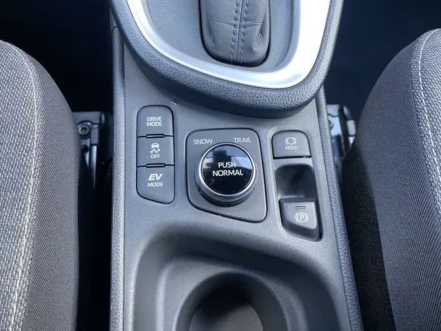 Toyota Yaris Cross 1.5 Hybrid AWD 2022 Hybride Benzine 27