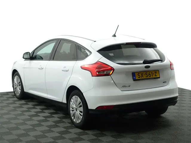 Ford Focus 1.0 Trend- 2018 Benzine 5