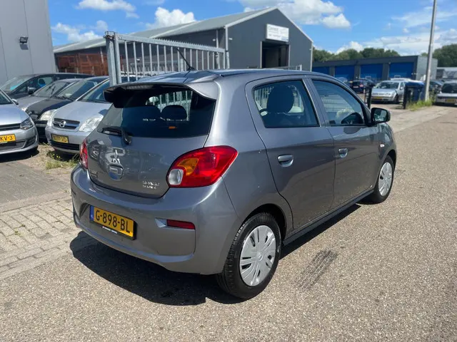 Mitsubishi Space Star 1.0 Cool+ 2019 Benzine 6