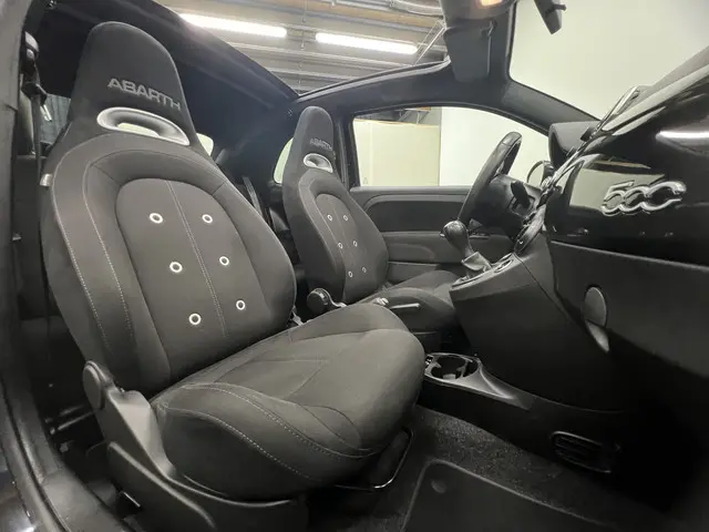 Abarth 500C 1.4 T-Jet Abarth 595 2018 Benzine 30