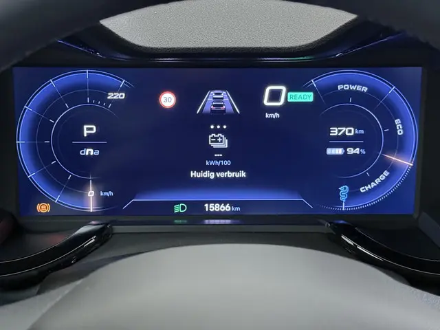 Alfa Romeo Junior Elettrica 54 kWh 2025 Elektrisch 28