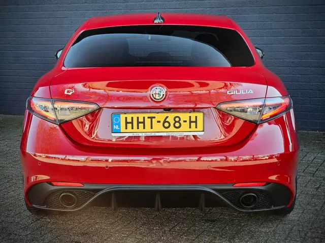 Alfa Romeo Giulia 2.0 T GME AWD Veloce 2024 Benzine 4