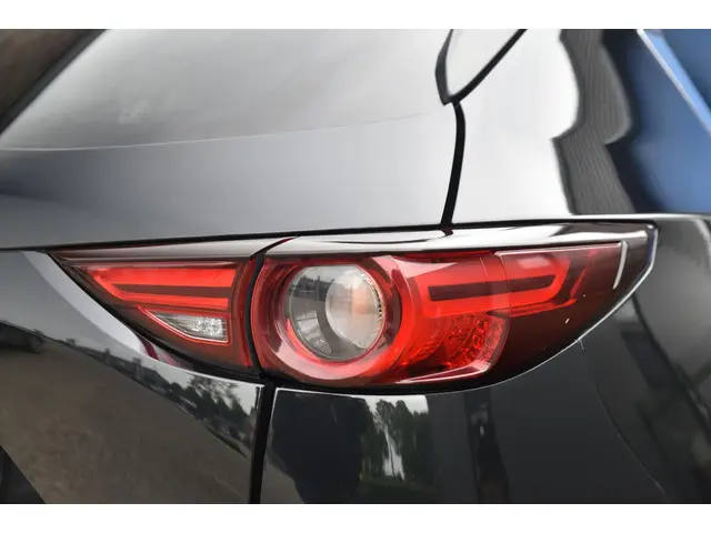 Mazda CX-5 2.5 SkyActiv-G 194 GT-M 2019 Benzine 27