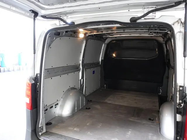 Mercedes-Benz Vito 114 CDI Lang Automaat 2020 Diesel 37