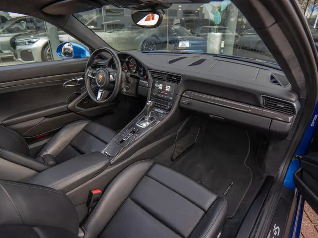 Porsche 911 3.0 Carrera 4S 2016 Benzine 3