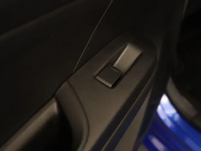 Suzuki Swift 1.2 Style Smart Hybrid 2025 Benzine 43