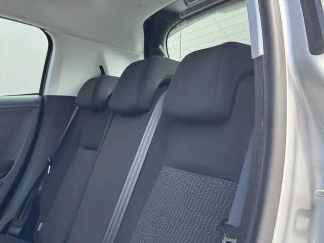 Peugeot 208 1.2 PureTech Blue Lion 2017 Benzine 11