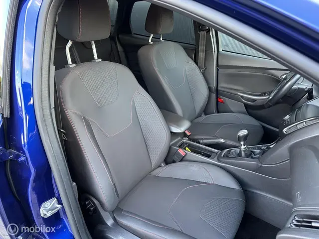 Ford Focus Wagon 1.0 ST-Line 2017 Benzine 15