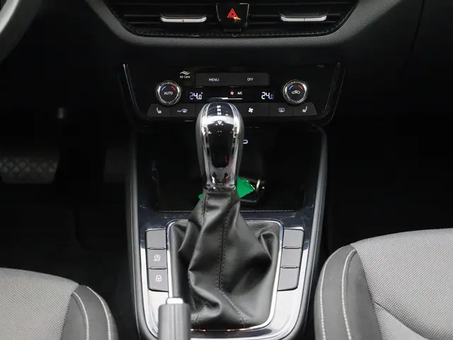 Škoda Fabia 1.0TSI/115PK Selection DSG 2025 Benzine 36