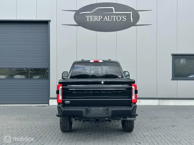 Ford F-350 USA Platinum 2025 Diesel 7