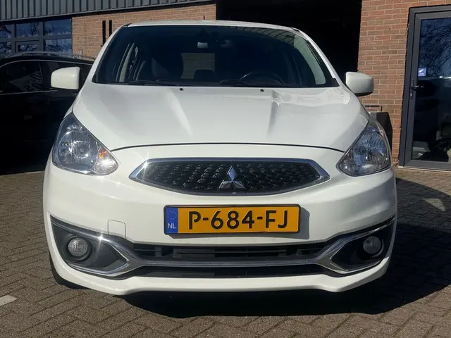 Mitsubishi Space Star 1.2 Instyle 2017 Benzine 6