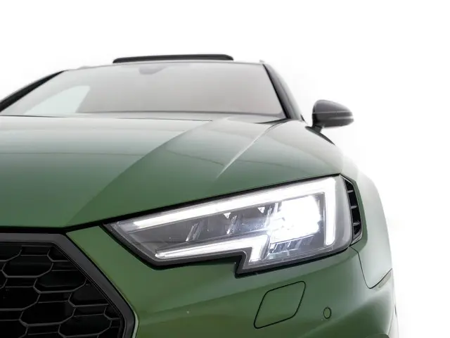 Audi RS4 2.9 TFSI quattro 2018 Benzine 44