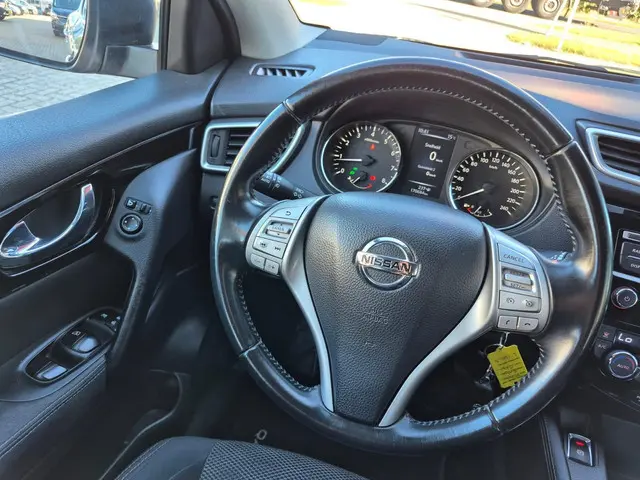 Nissan QASHQAI 1.2 Acenta 2014 Benzine 22