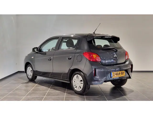 Mitsubishi Space Star 1.2 Connect+ 2024 Benzine 6