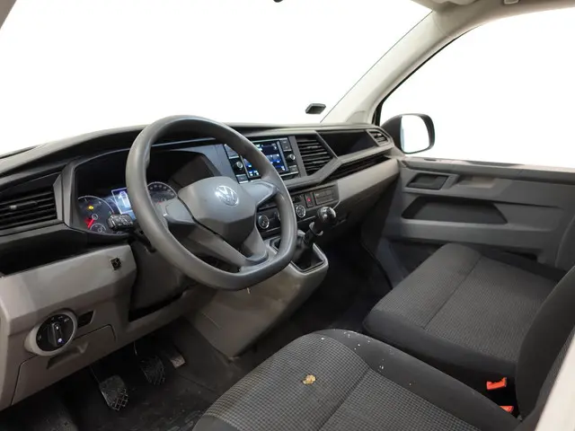 Volkswagen Transporter 2