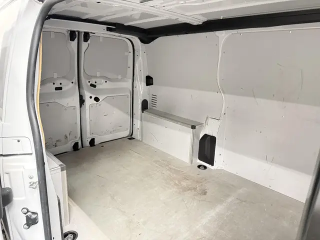 Peugeot Expert 1.5 BlueHDI 120PK L2 2023 Diesel 12