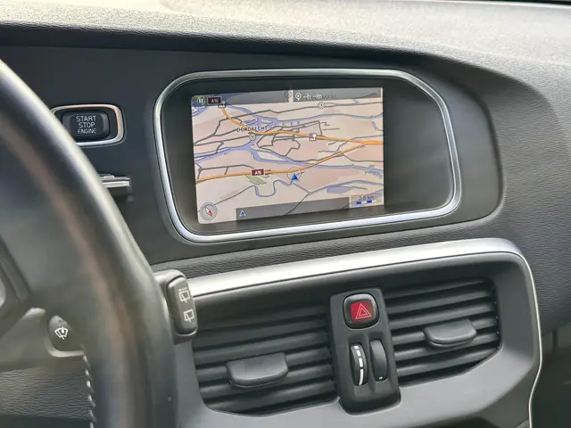 Volvo V40 1.6 T2 Momentum 2014 Benzine 12