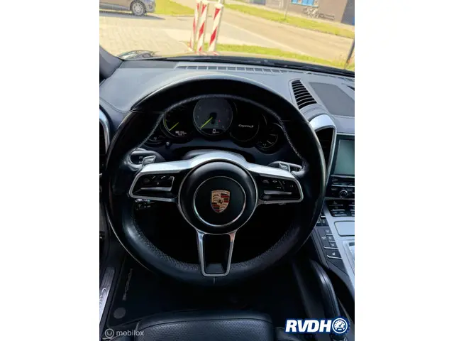 Porsche Cayenne 3.0 S E-Hybrid 2015 Hybride Benzine 12