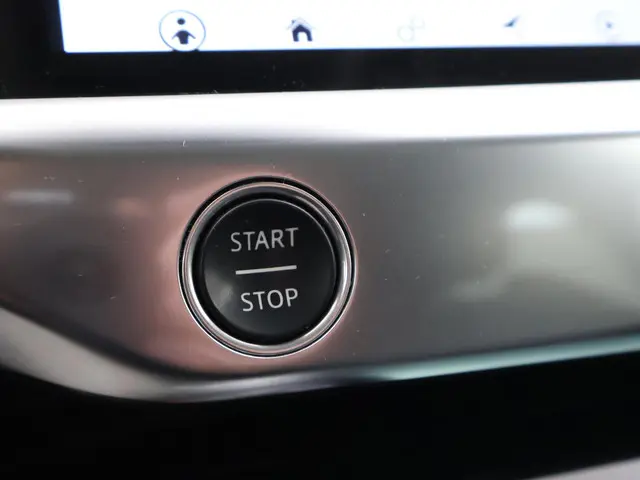 Jaguar I-PACE EV400 SE *INCL BTW* 2018 Elektrisch 68