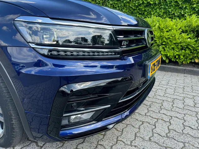 Volkswagen Tiguan 1.4 TSI 4Motion R line 2018 Benzine 17