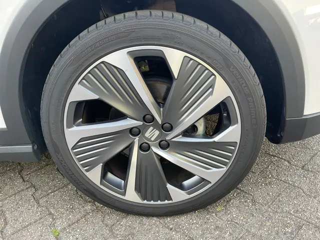 SEAT Arona 1.0 TSI FR Business Connect 2024 Benzine 7