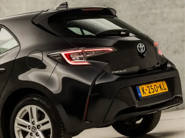 Toyota Corolla 1.8 Hybrid Sport 2021 Hybride Benzine 11