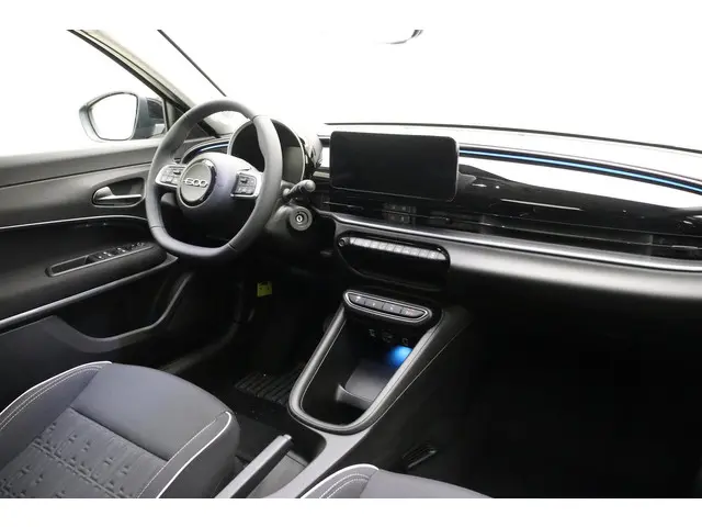Fiat 600 1.2 Hybrid Black Edition 2025 Benzine 3