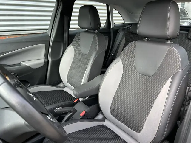Opel Crossland X 1.2 Turbo Innovation 2019 Benzine 6