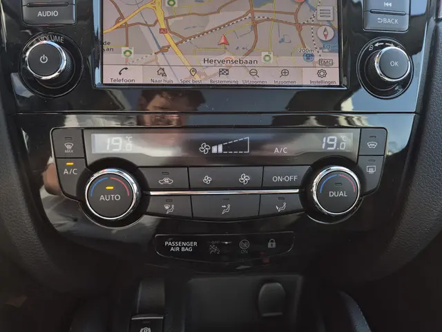 Nissan QASHQAI 1.3 DIG-T Tekna 2021 Benzine 13