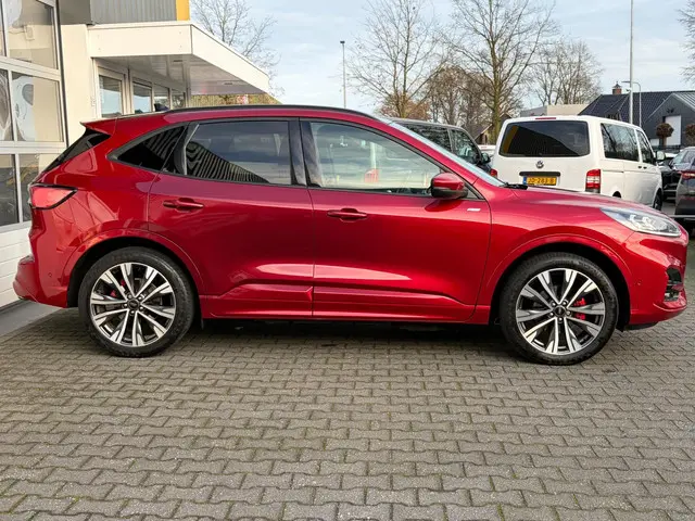 Ford Kuga 2.5 PHEV ST-Line X 2022 Hybride Benzine 61