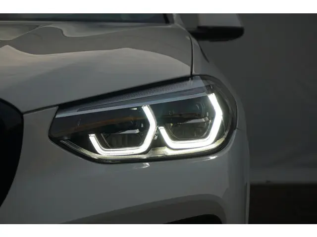 BMW X3 sDrive20i 2020 Benzine 4