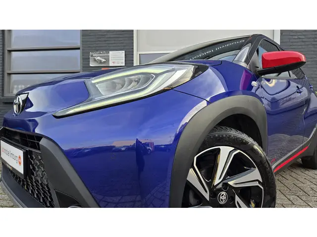 Toyota Aygo X 1.0 VVT-i MT Premium 2022 Benzine 2