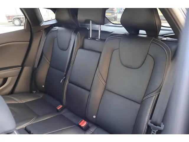 Volvo V40 1.5 T3 Polar+ Sport 2019 Benzine 13