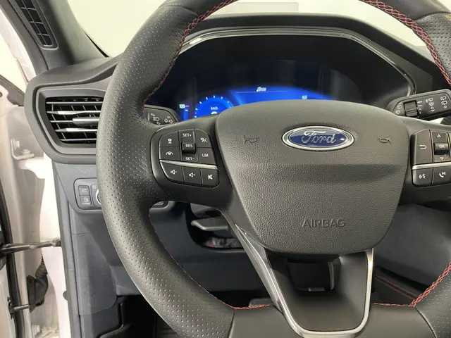 Ford Kuga 2.5 PHEV ST-Line X 2021 Hybride Benzine 11
