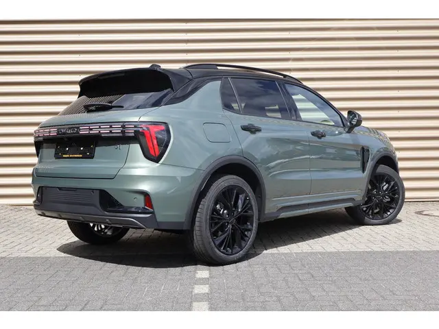 Lynk & Co 01 1.5 More 2025 Hybride Benzine 3