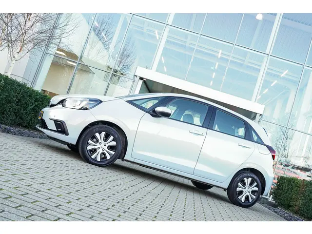 Honda Jazz 1.5i e:HEV ELEGANCE 2022 Hybride Benzine 10
