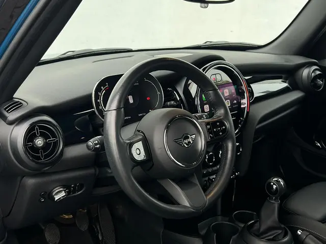 MINI Cooper Mini 1.5 Business Edition 2021 Benzine 20