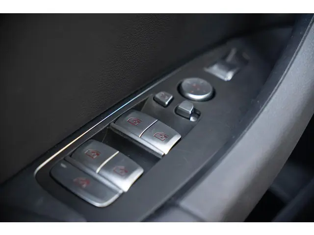 BMW iX3 Executive 80 kwh 2022 Elektrisch 38