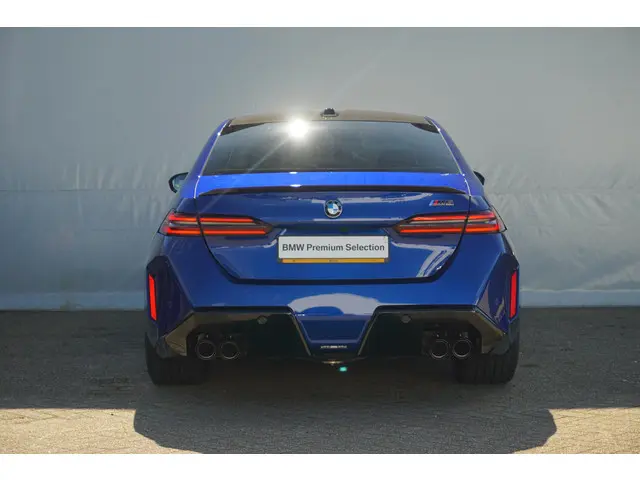BMW M5 Sedan 2025 Hybride Benzine 5