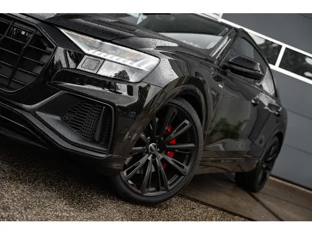 Audi Q8 55 TFSI-E quattro 2023 Hybride Benzine 17