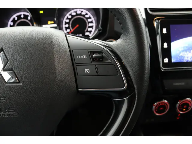 Mitsubishi ASX 1.6 Cleartec Connect Pro+ 2018 Benzine 24