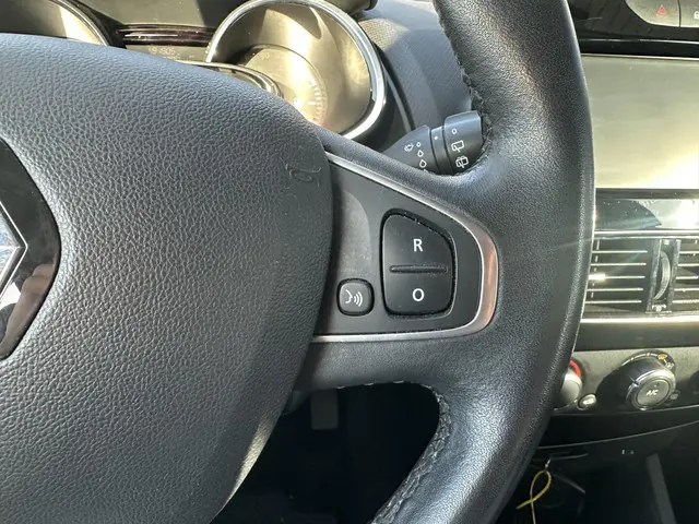 Renault Clio Estate 0.9 TCe Zen 2017 Benzine 22