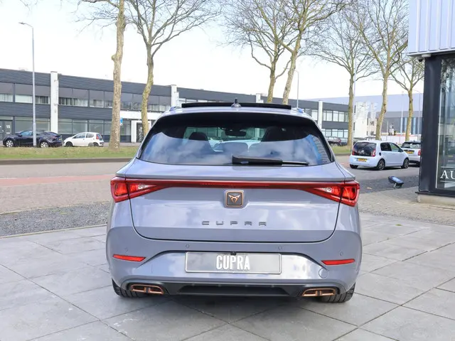 CUPRA Leon Sportstourer 1.4 e-Hybrid 2021 Hybride Benzine 4